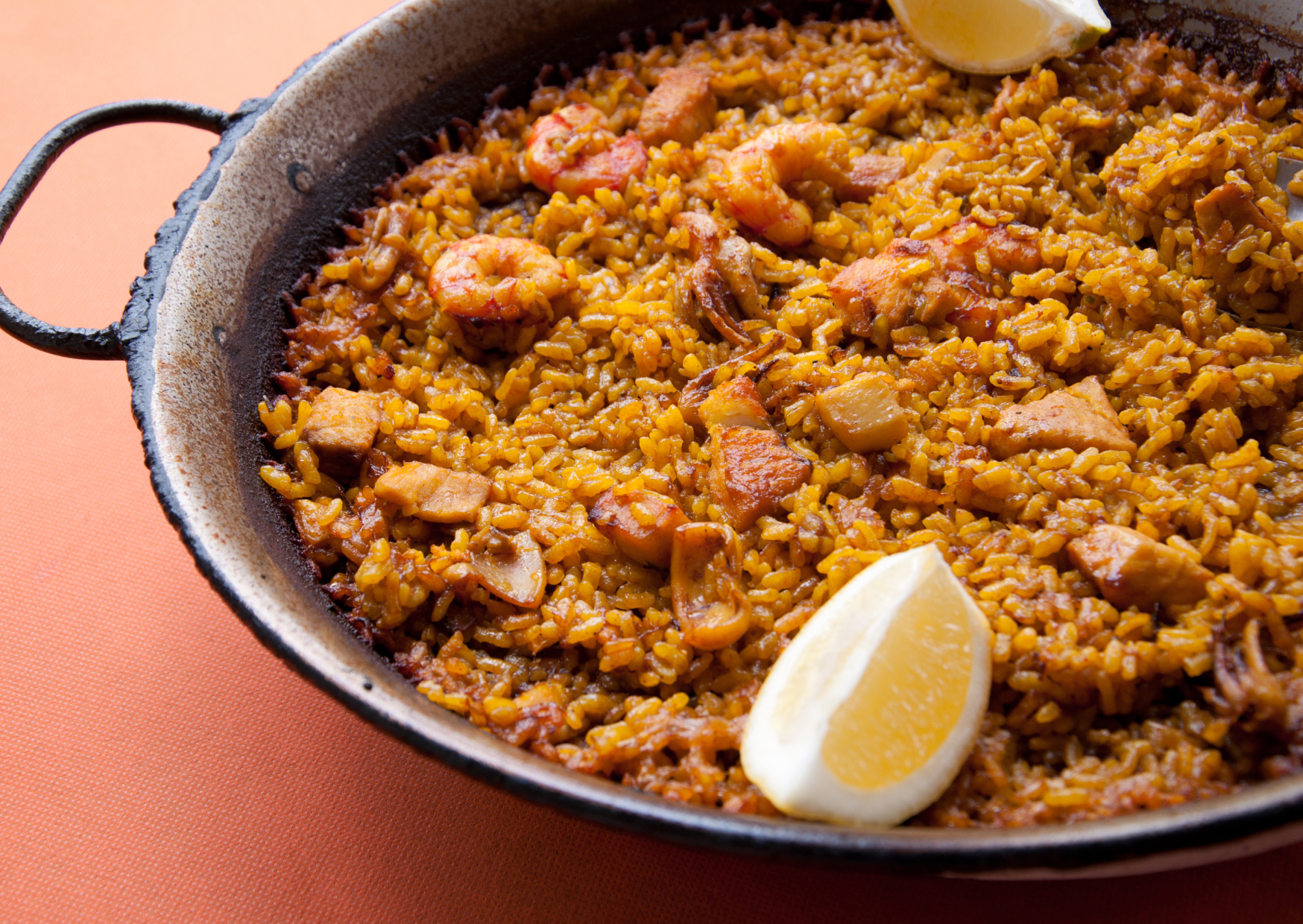 Real Spanish Paella Never Contains These Popular American Additions 8 1