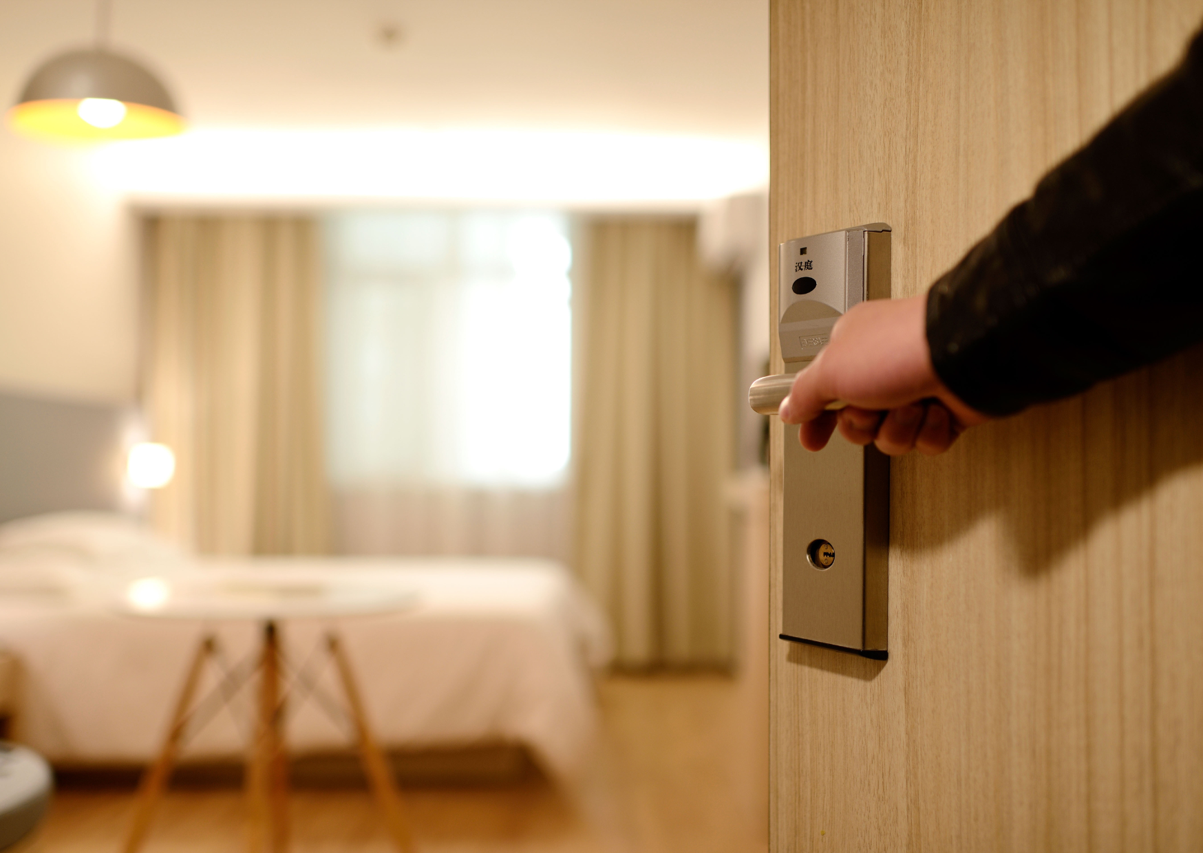 Subtle Ways Mediterranean Hotels Treat American Guests Differently 2