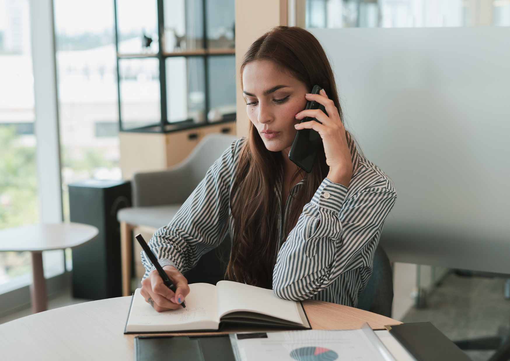 Why Mediterranean People Never Answer Work Calls After This Specific Time 6
