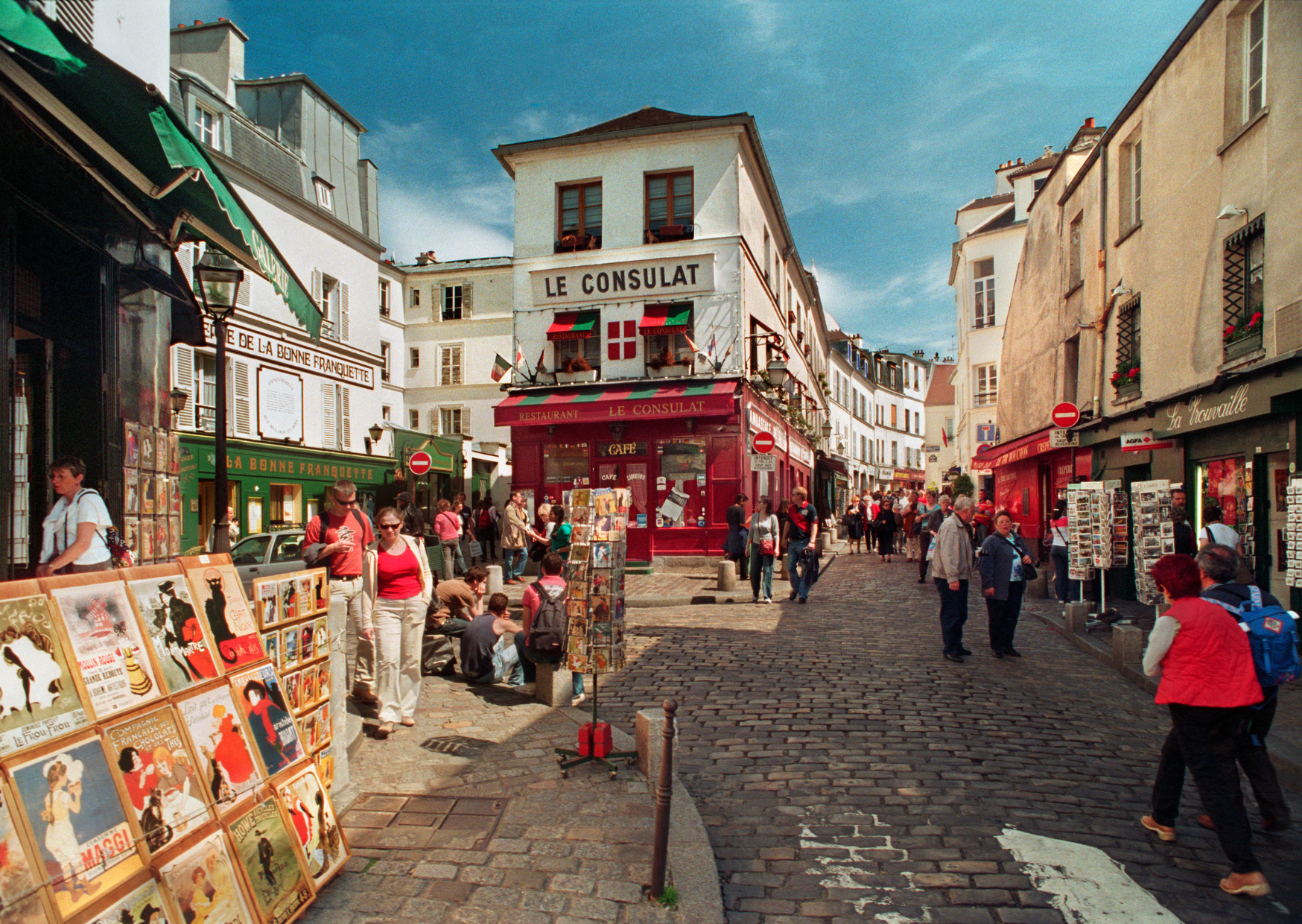 The Deodorant Secret Europeans Hide From American Tourists 5