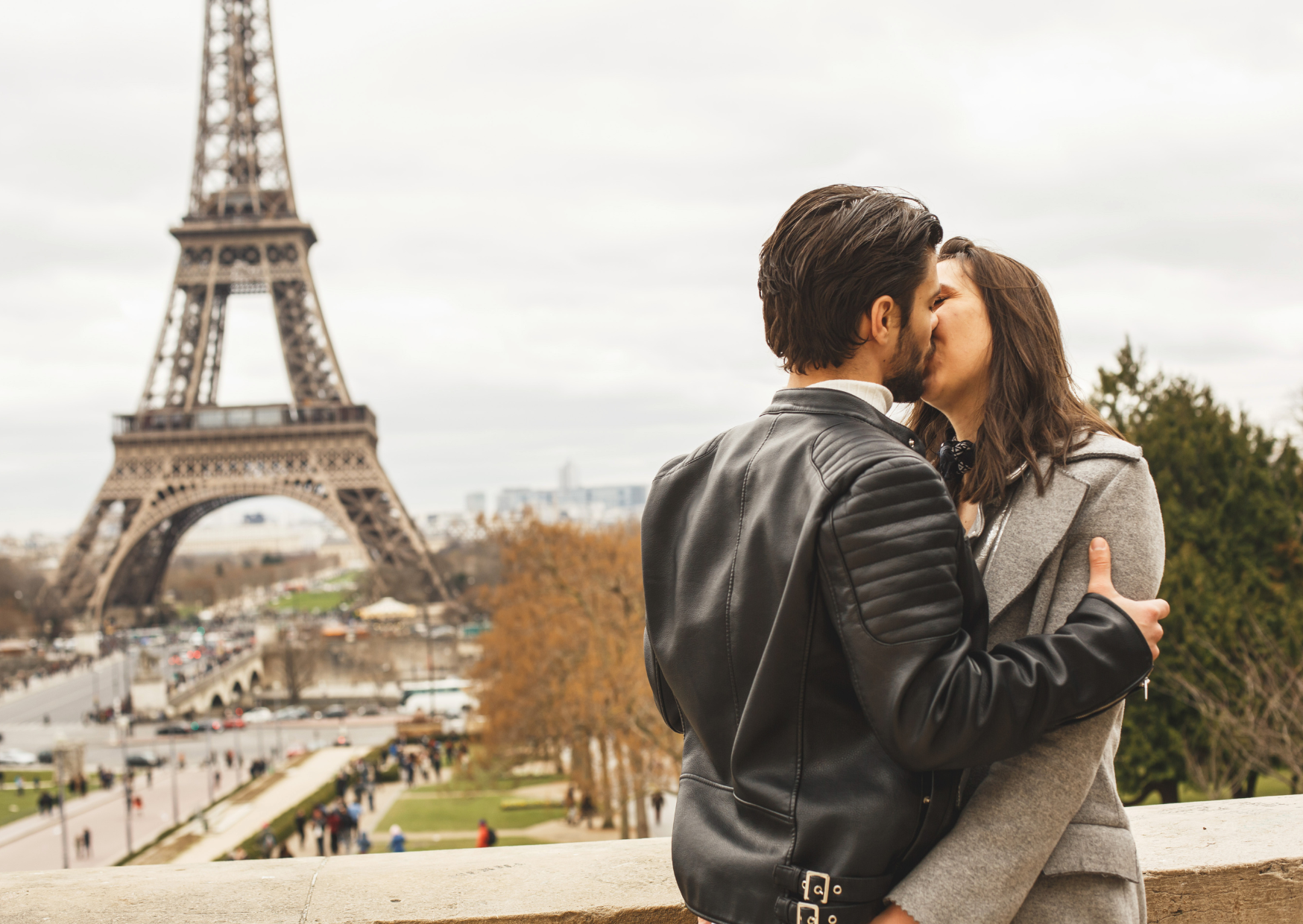 French Couples Kiss Here 2