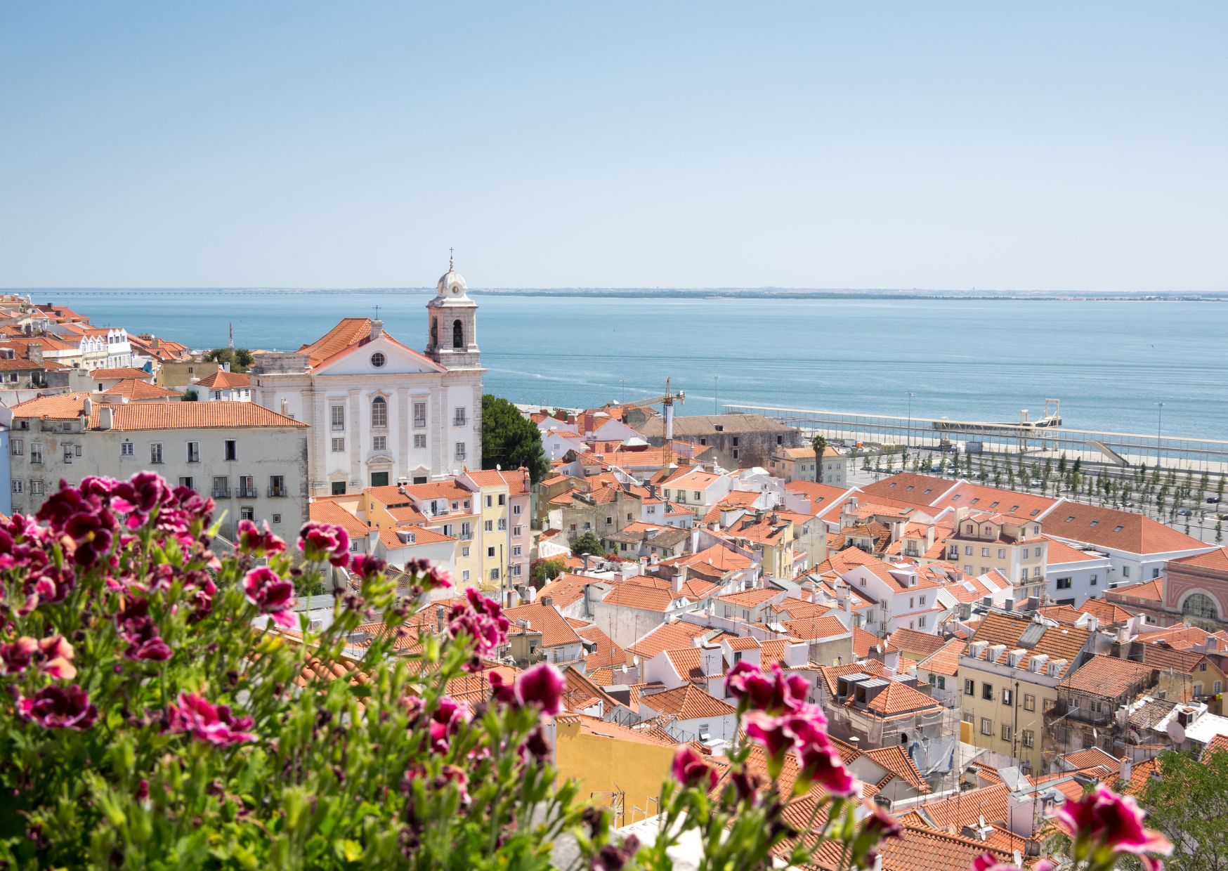 Mediterranean Country Secretly Giving Americans 5 Year Visas