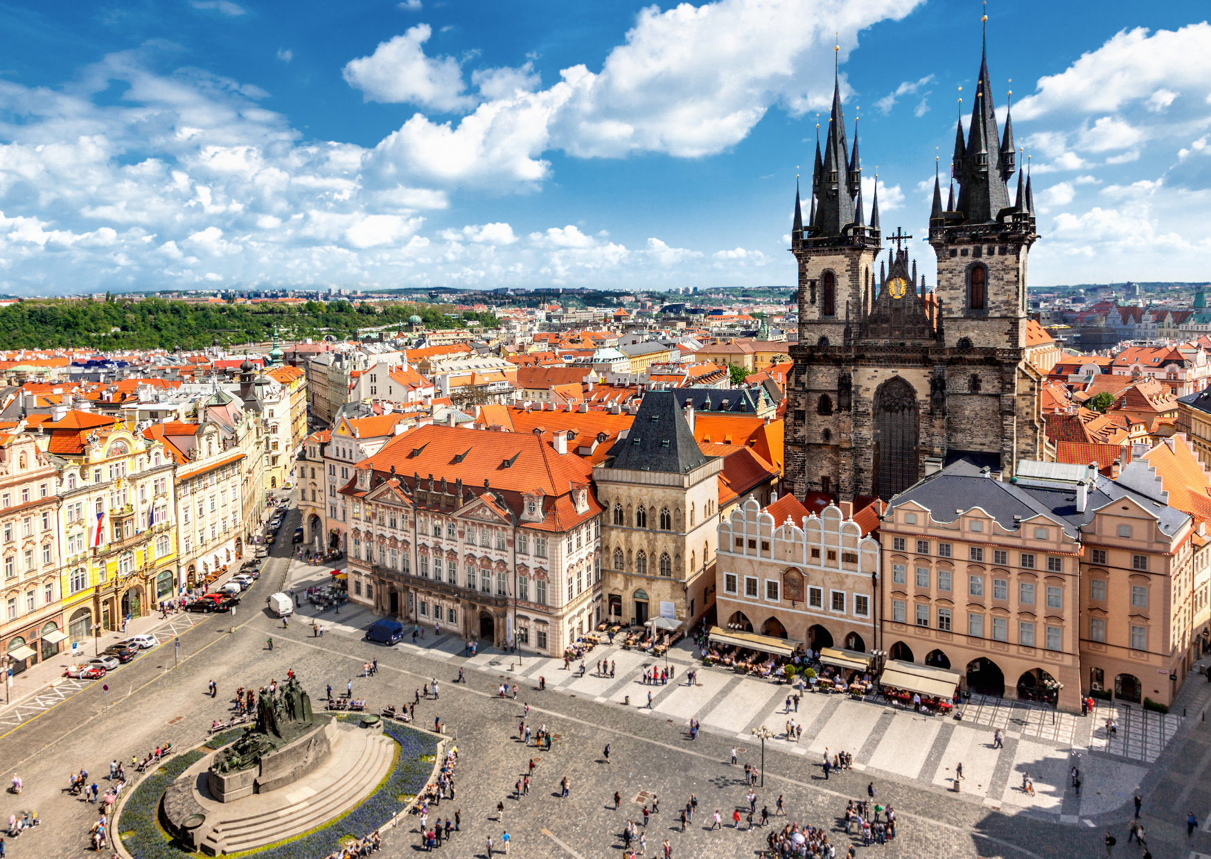 Why Americans Pay 400 More at This Famous Prague Tourist Site
