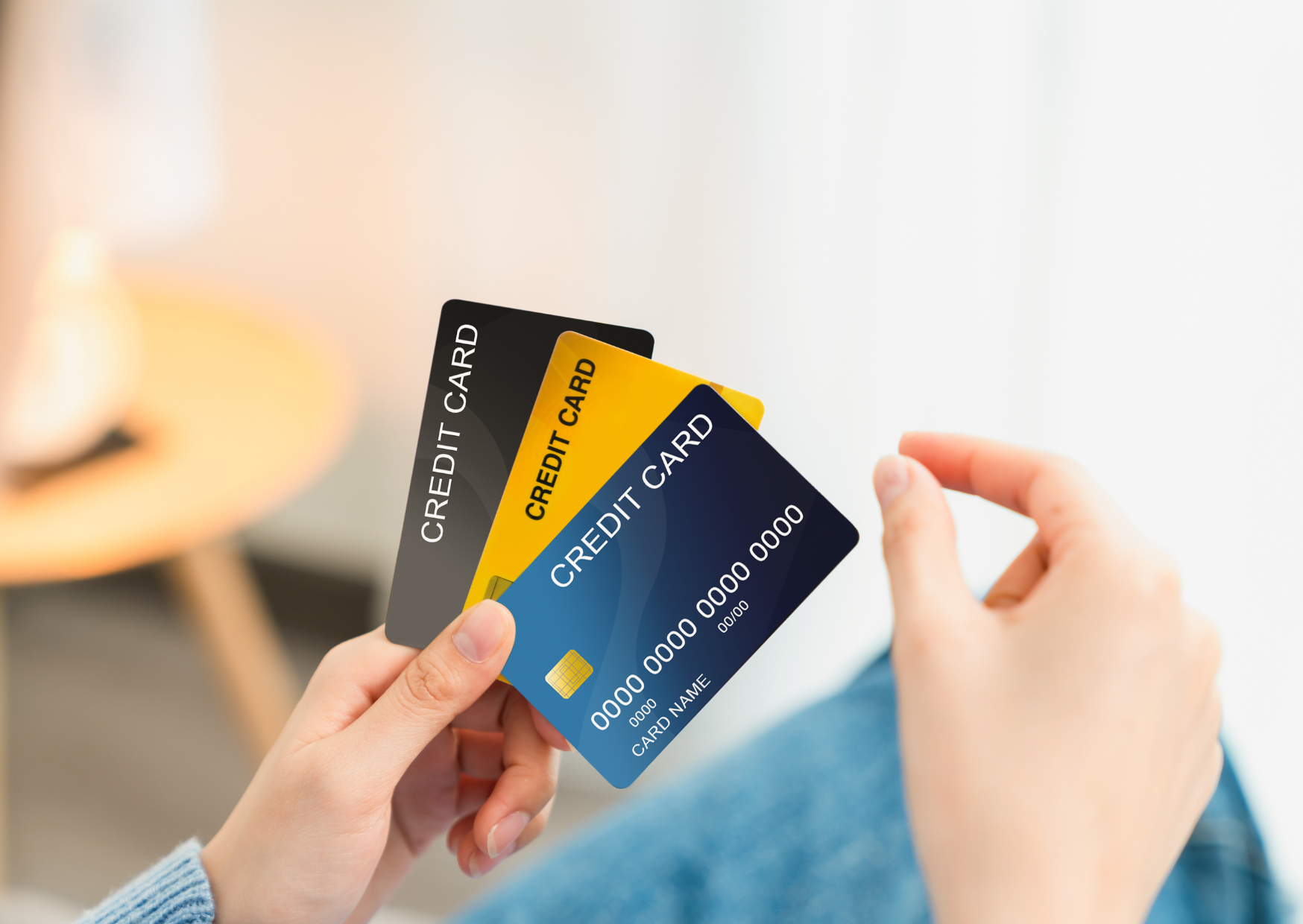 An american with Credit Cards 3