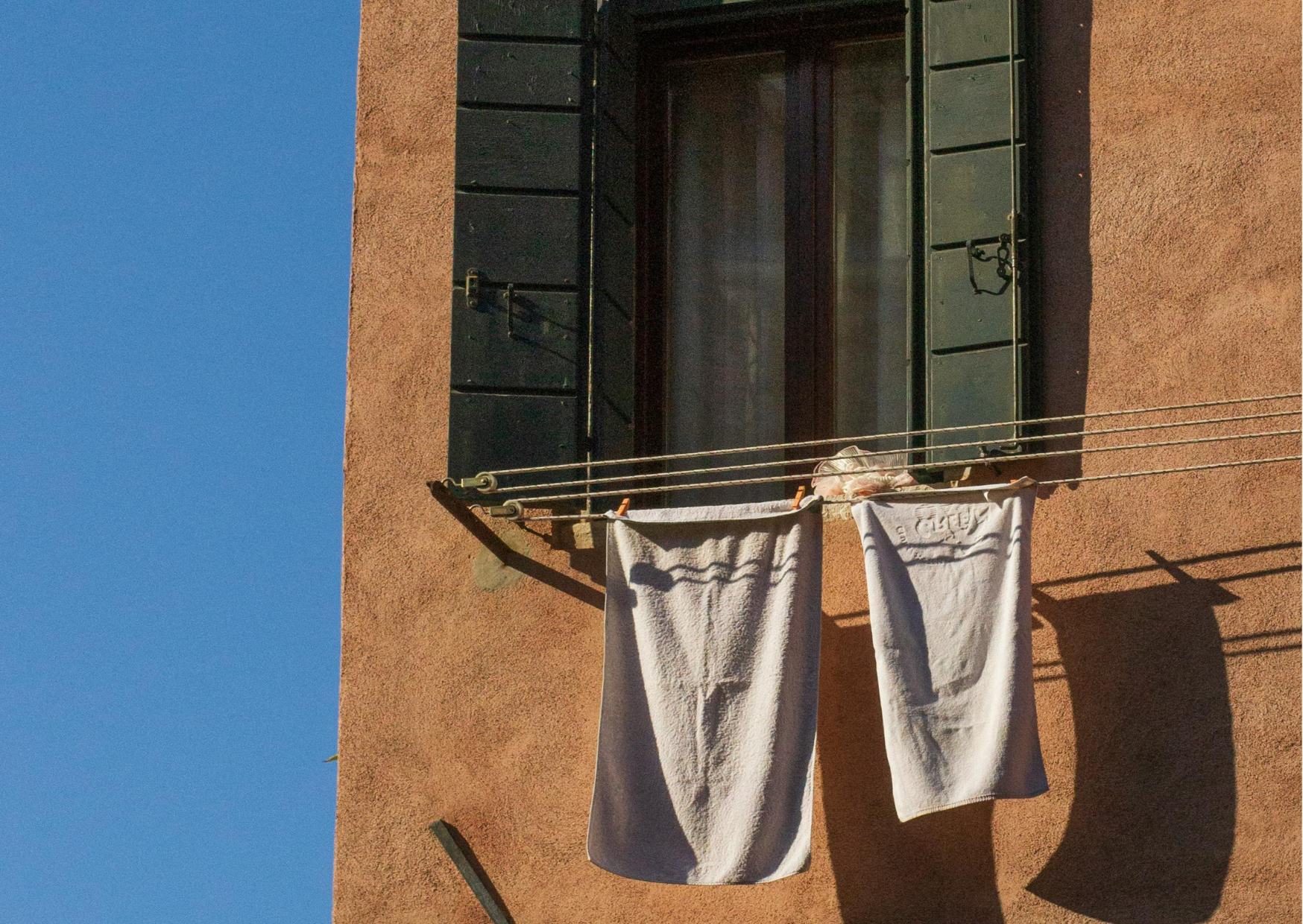 9 Hygiene Habits Italians Consider Essential That Americans Skip Completely 10 Italian hygiene habits 10