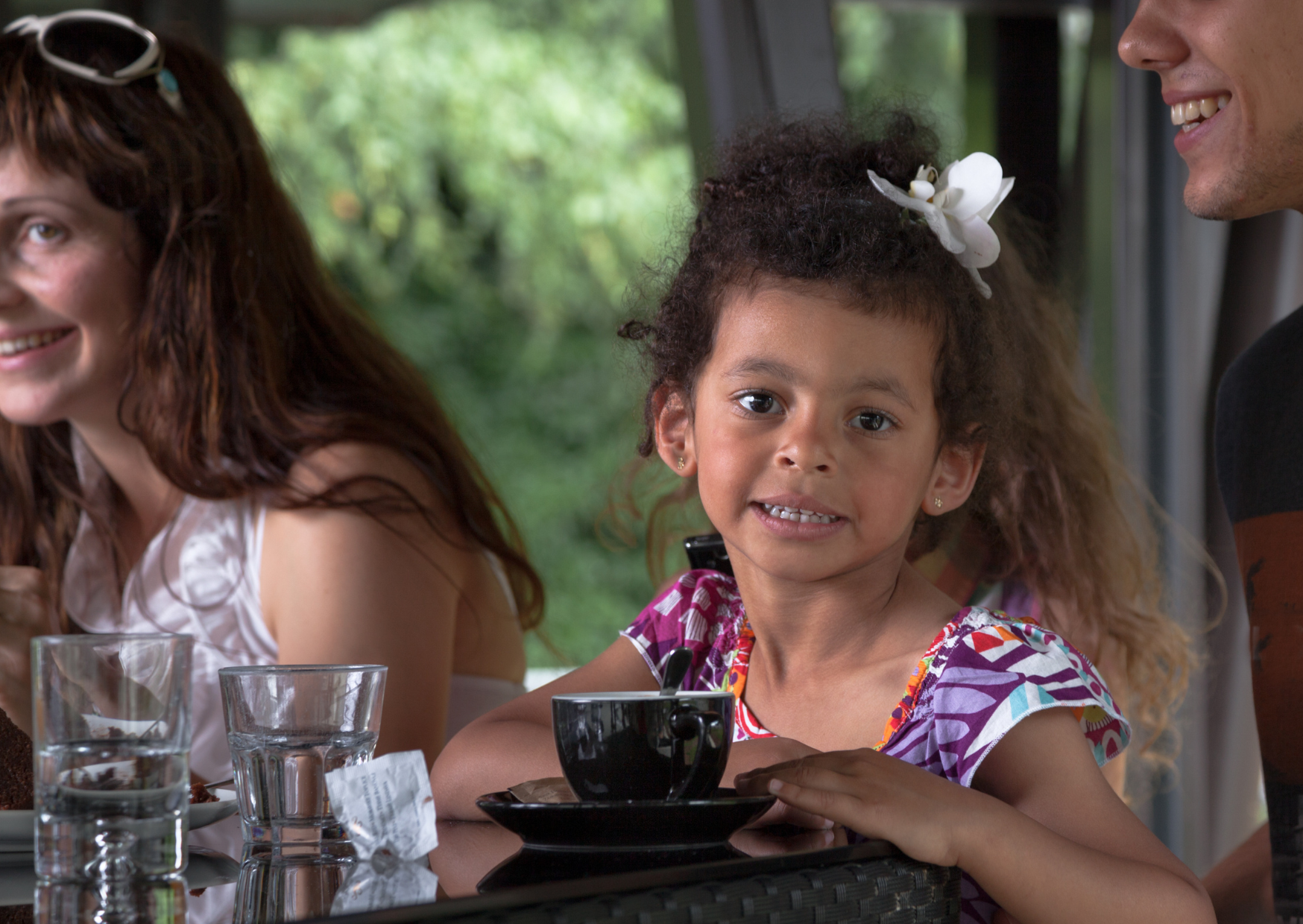 kids in cafes 2